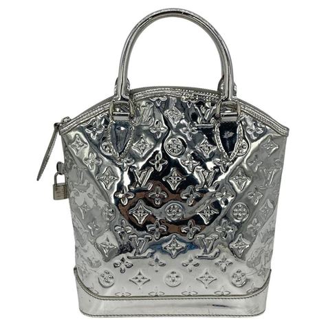 louis vuitton with silver hardware|Louis Vuitton silver lockit.